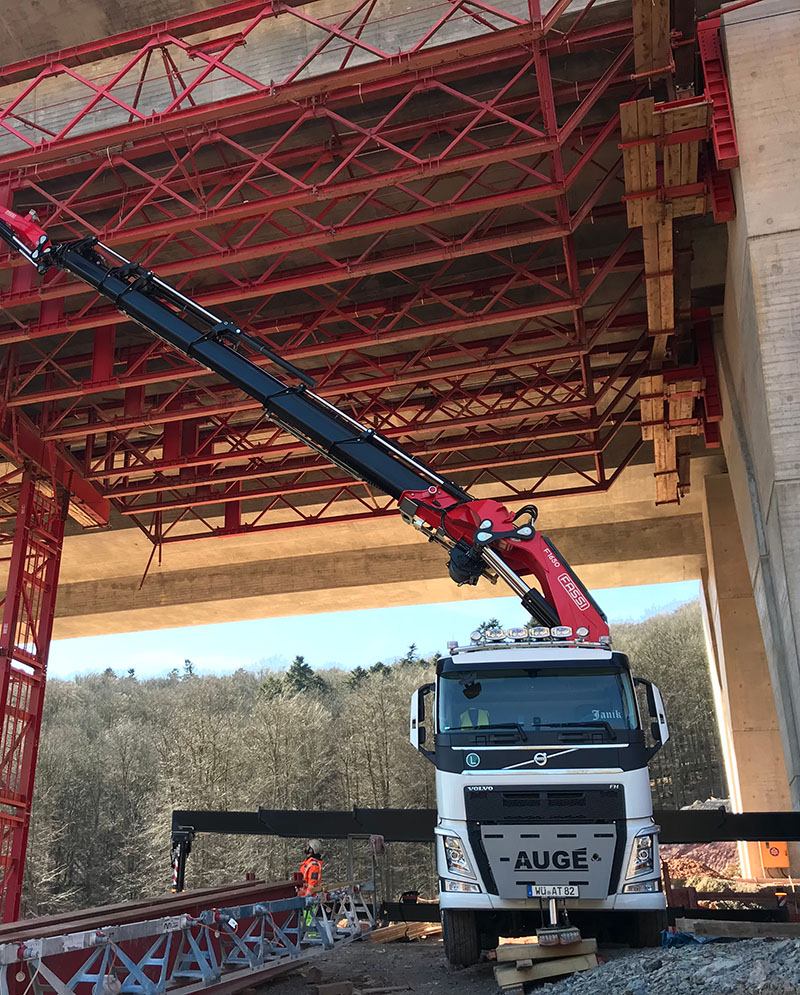 kranverleih ladekran fahrzeug 14