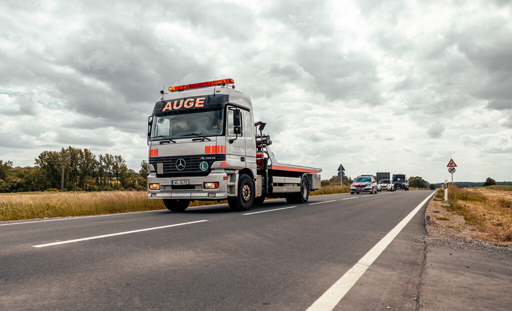 auge abschlepper fahrzeug 11
